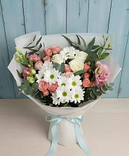 Букет цветов из:  Розы, Лизиантусы и Хризантемы в Троицком