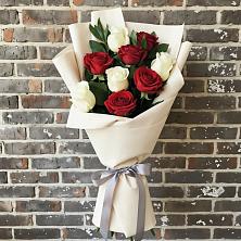Букет цветов из:  Розы в Троицком
