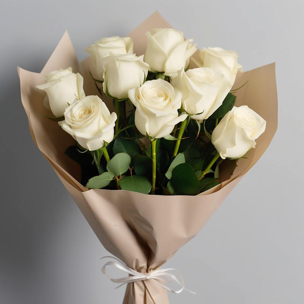 Букет 9 Белых роз Эдлесс Лав в Троицком