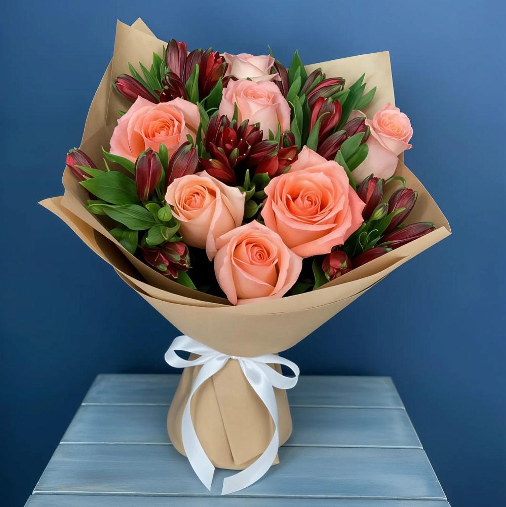 Букет цветов из: Розы и Альстромерии в Троицком