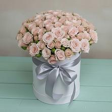 Цветочная композиция из Розы в шляпной коробке #REPLACE_PRED# Троицком