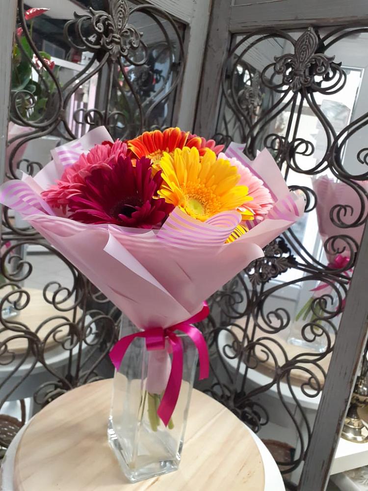 Букет цветов из: Герберы в Троицком