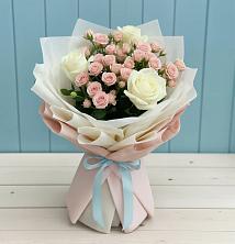 Букет цветов из:  Розы в Троицком