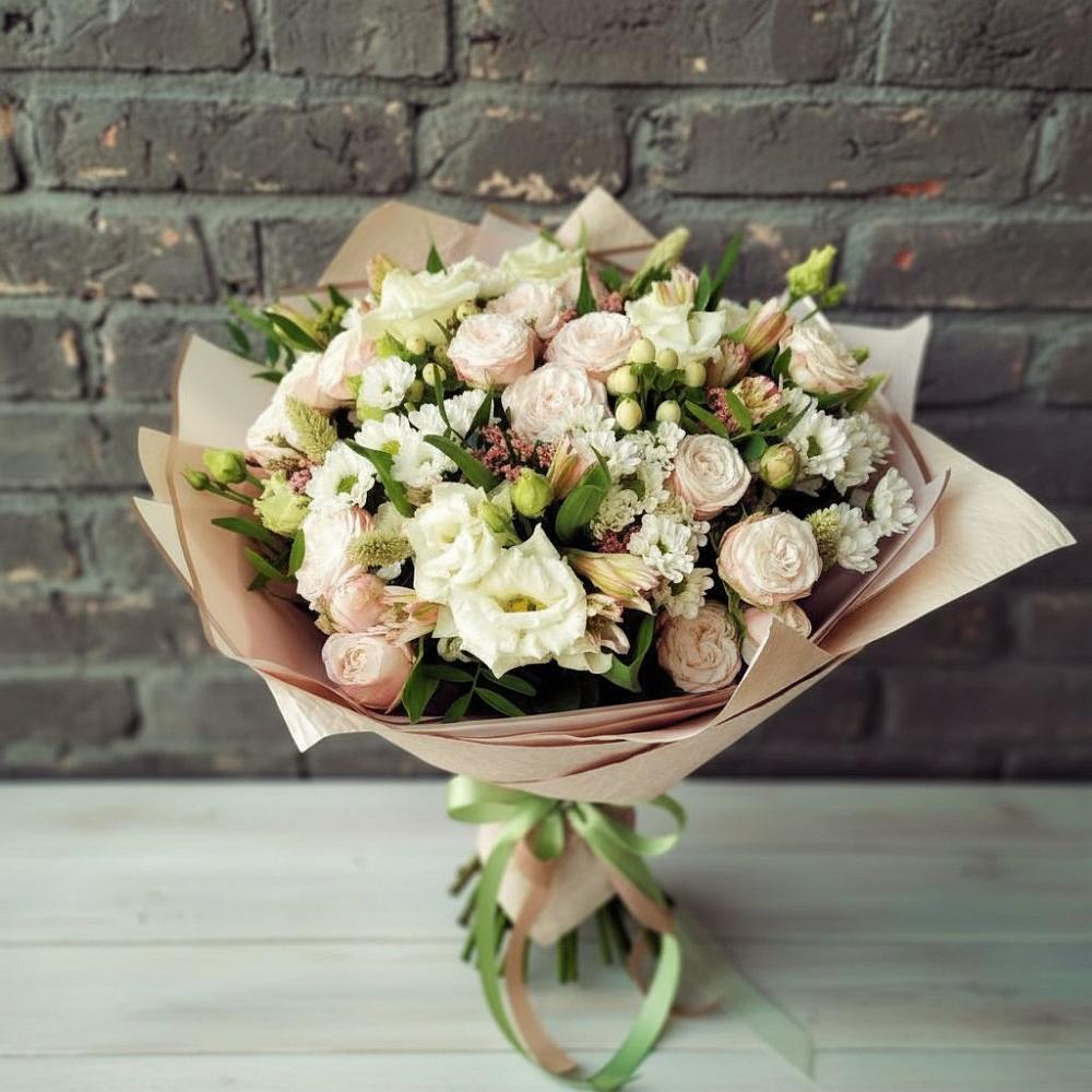 Букет цветов из: Альстромерии, Розы и Хризантемы в Троицком