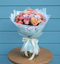 Букет цветов из:  Хризантемы и Розы в Троицком