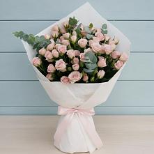 Букет цветов из:  Розы в Троицком