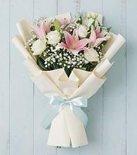 Букет цветов из:  Лилии в Троицком