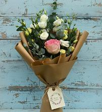 Букет цветов из:  Розы и Лизиантусы #REPLACE_PRED# Троицком