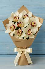 Букет цветов из:  Орхидеи и Розы в Троицком